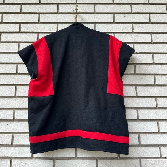 Vintage The Daily Planet Wool Vest Jacket Black Red Nepal Sz M Boho Ethnic Trim - Picture 8 of 9